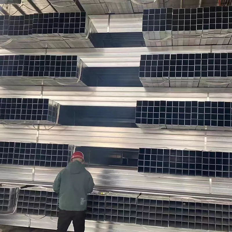 சிறிய விட்டம் கால்வனேற்றப்பட்ட சதுர குழாய்